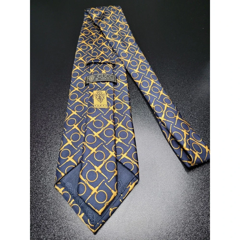 Gucci Men's Necktie Navy Gold Horsebit Silk 3.75 x 58 Excellent